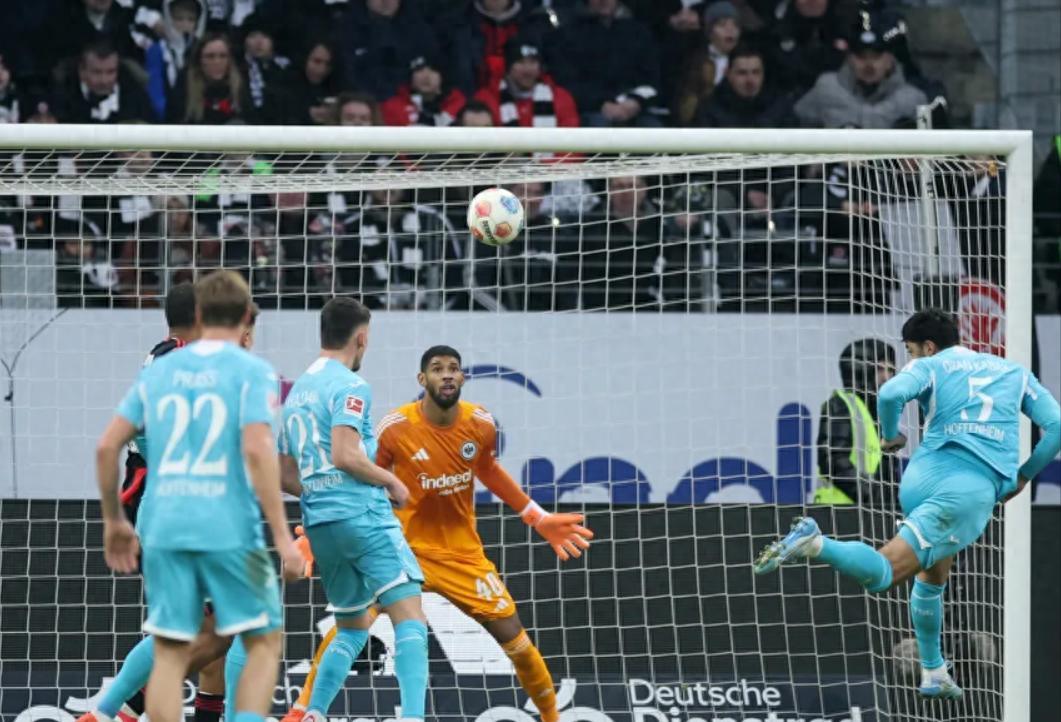 leyu安全投注平台-德甲16轮补赛：霍芬海姆传中极具特色，莱比锡要让四了吗？