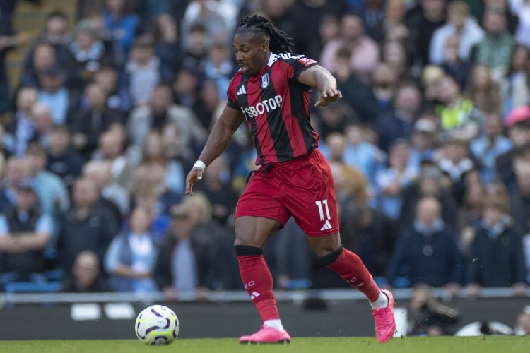 leyu安全投注平台-BBC：西汉姆联即将签下富勒姆边锋特劳雷，转会费约200万英镑