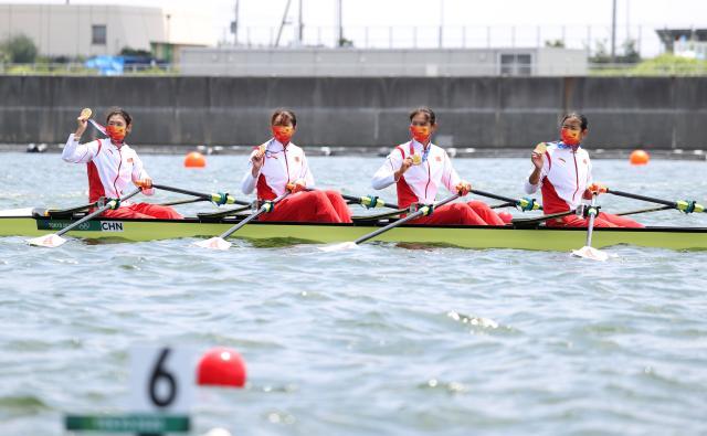 乐鱼足篮电竞竞猜-28日回顾：赛艇跳水各夺一金 石智勇夺金牌破纪录